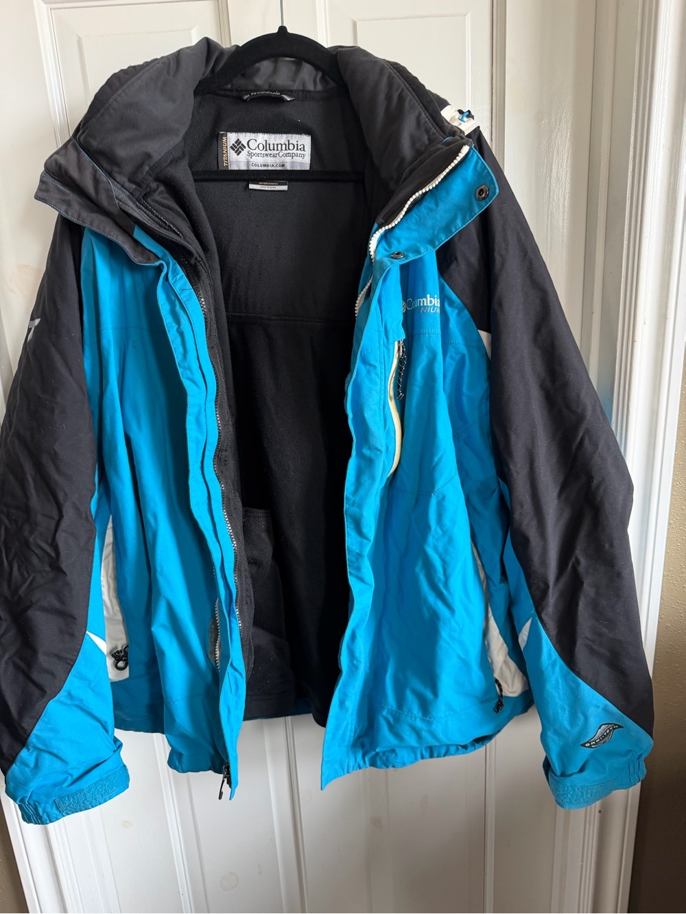 Columbia Teal Blue and Black Waterproof Jacket with Hood Three in one.